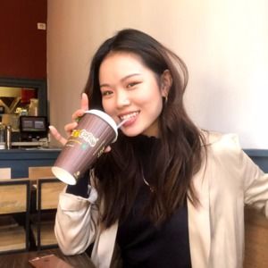 Meet your Posher, Angie